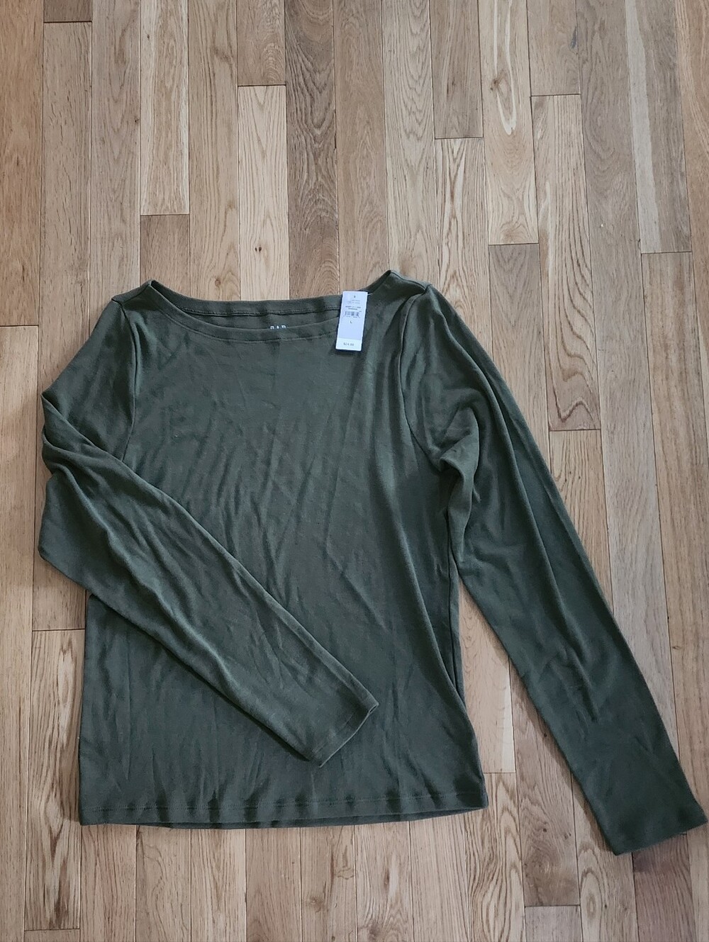 NWT GAP Boatneck Long Sleeve Tee, Green Sz L